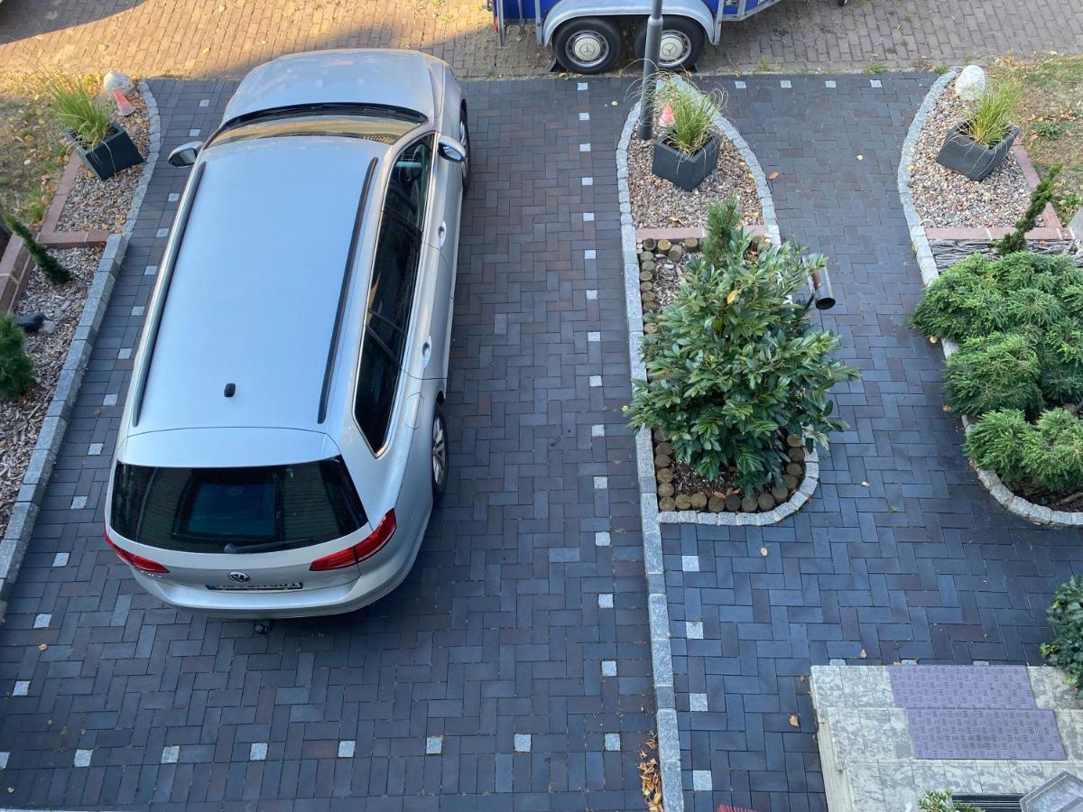 Unter Dem Dach Mit Parkplatz Lejlighed BRE Eksteriør billede